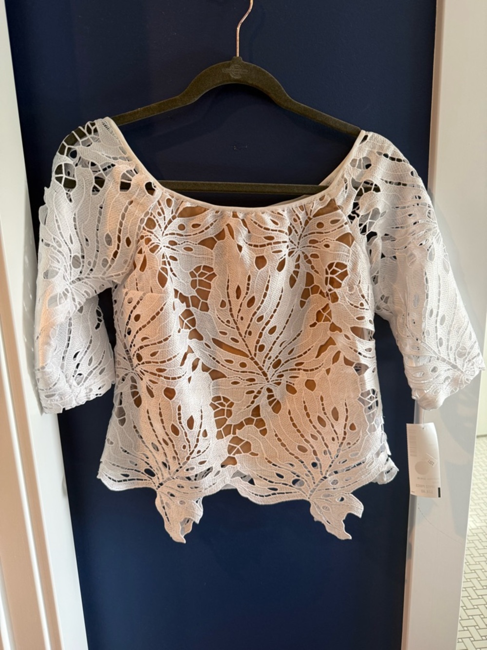 NWT Tracy Reese White Floral Lace Top